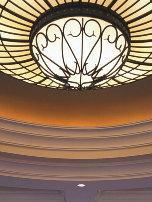 Hotel Elegant Center Piece Lobby Light