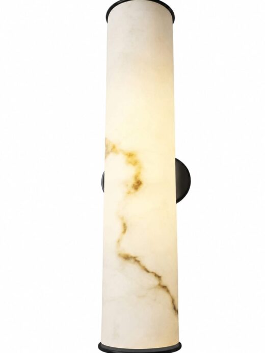 Modern and elegant wall lamp