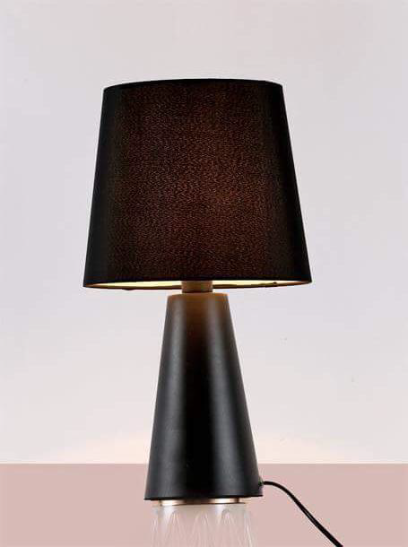 Modern Minimalist Table Lamp–Black Finish